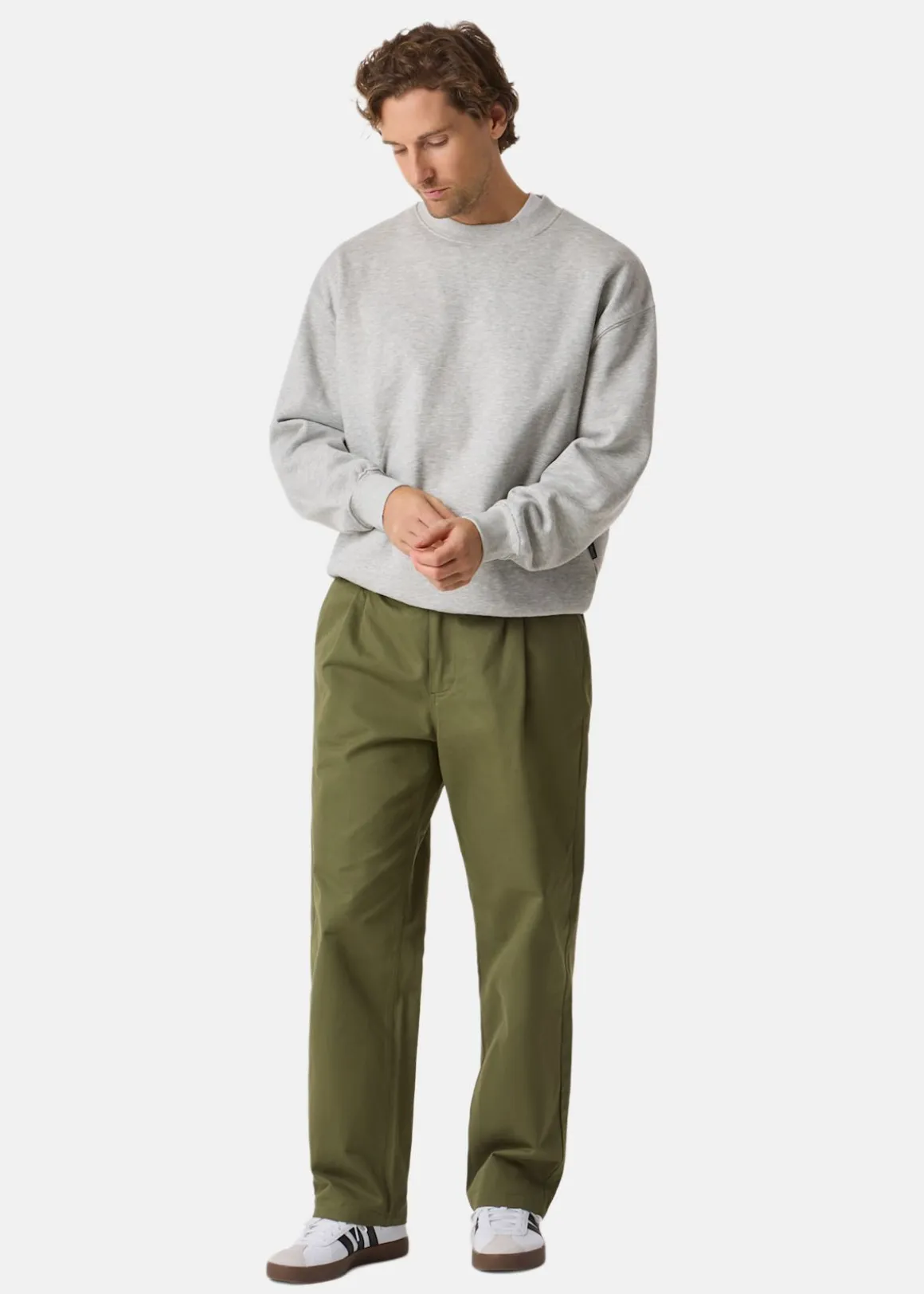 Gizmo Baggy Chinos