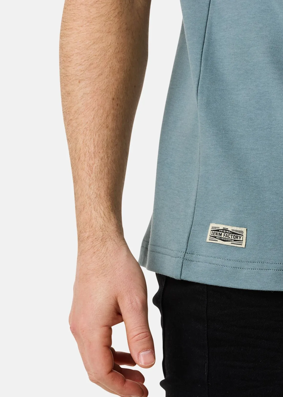 Heavy Tee