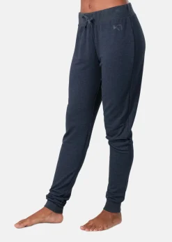 KARI PANT