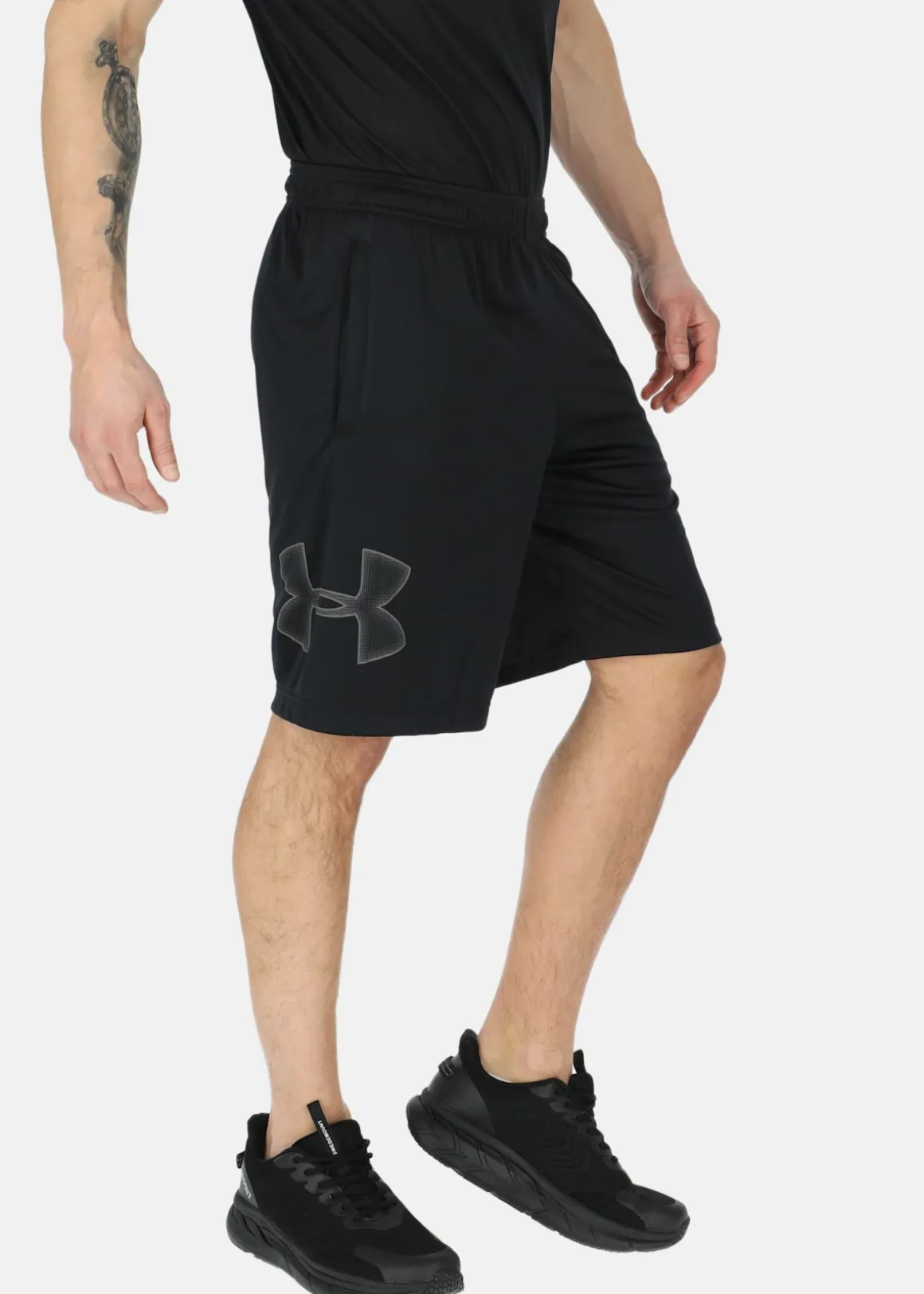 UA TECH GRAPHIC SHORT